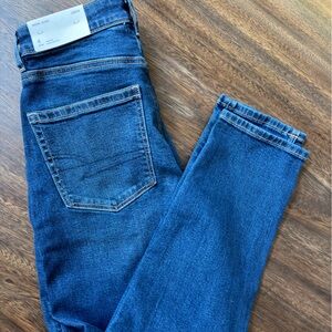 American Eagle Mom Jeans stretch - Size 4 27W